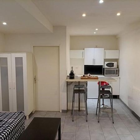 Charmant Studio A La Croix Rousse Avec Patio Lyon Kültér fotó